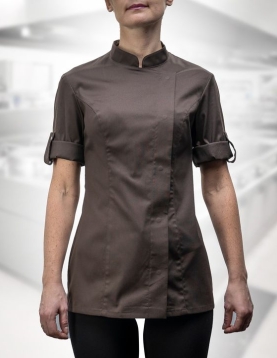 Kahverengi Kadın Aşçı Ceketi: Mutfakta Tarzınızı ve Ustalığınızı Konuşturun!